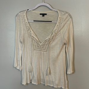 AMERICAN EAGLE cute boho shirt